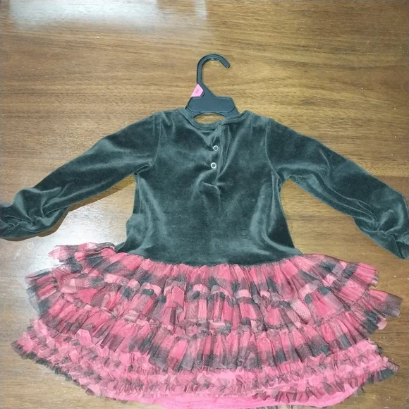 Black and Red Minnie Mouse Christmas Dress - Picture 4 of 11